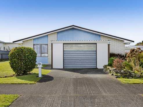 6 Campbell Street, HAWERA