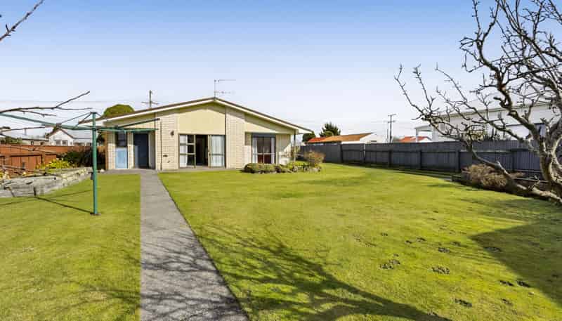 6 Campbell Street, HAWERA