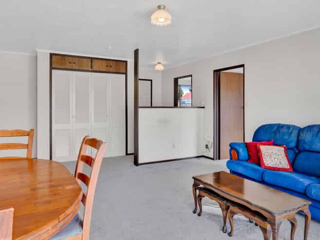 6 Campbell Street, HAWERA