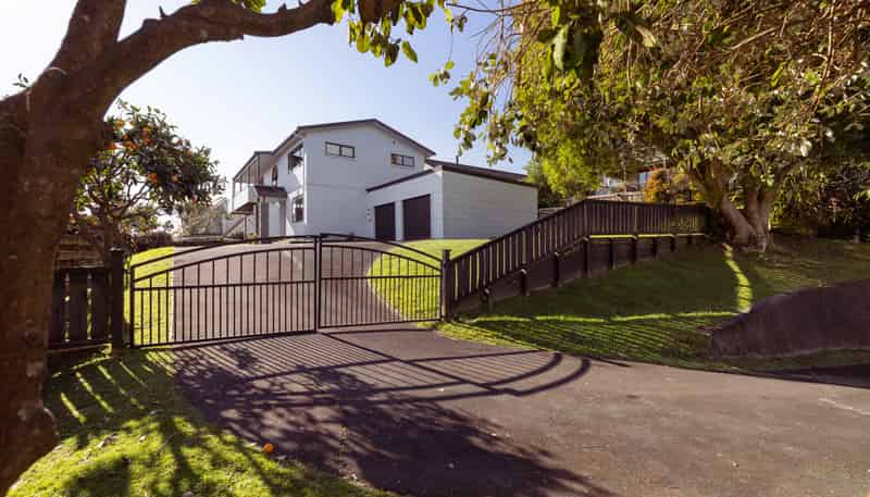 33 Sherwood Street, Bellevue