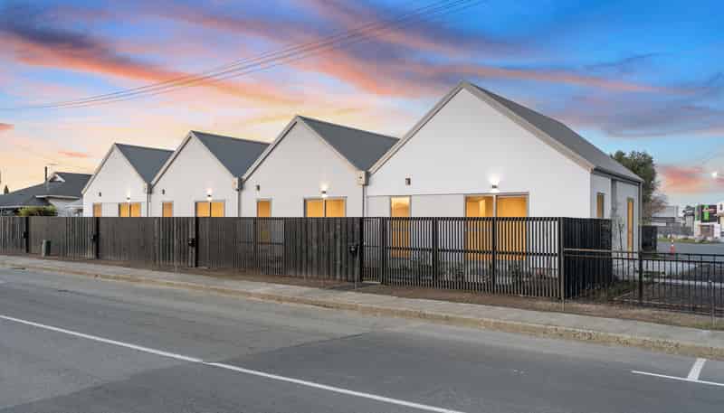 1-4/31 Vickerys Road, Wigram