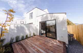 4/21 Clarence Street South, Addington