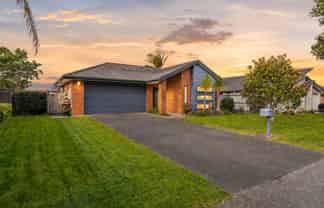 38 Stranraer Crescent, Wattle Downs