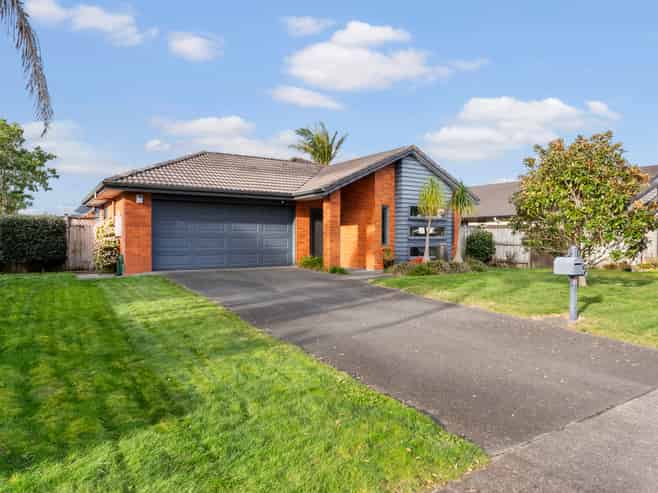 38 Stranraer Crescent, Wattle Downs
