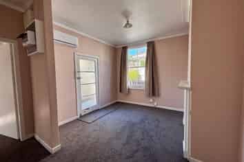 52 Kingsland Avenue, Kingsland