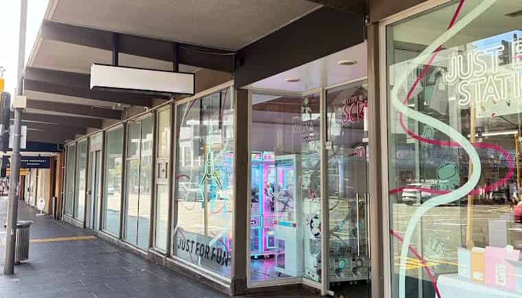 302 Broadway, Newmarket