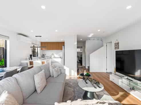 110a Whitney Street, New Windsor