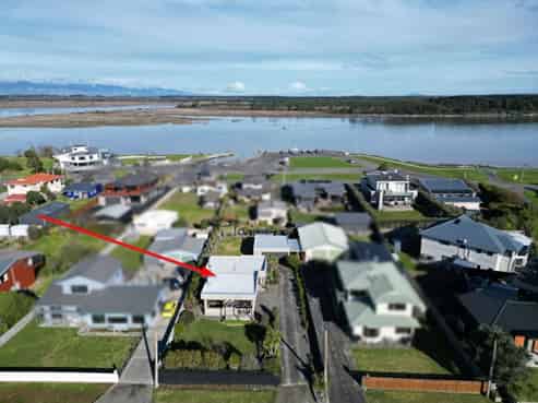 50 Shortt Street, Foxton Beach