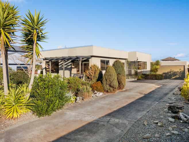 50 Shortt Street, Foxton Beach