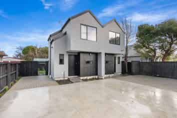 4/12 James K Baxter Place, Sydenham