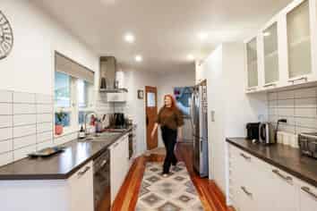 14 Bale Place, Havelock North