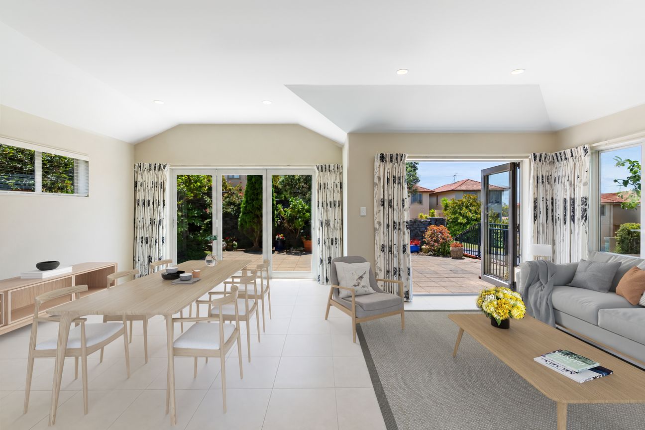 SEA VIEWS IN OREWA - EXCEPTIONAL COASTAL LIVING! - Bild 3