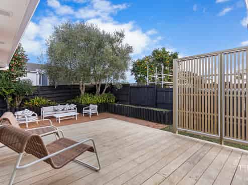 9 Kurnell Drive, Botany Downs