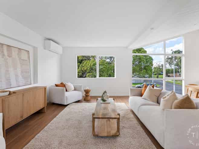 9 Kurnell Drive, Botany Downs