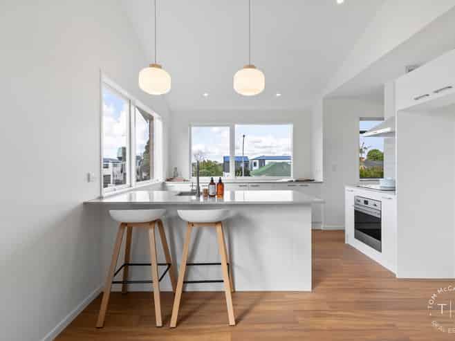 9 Kurnell Drive, Botany Downs