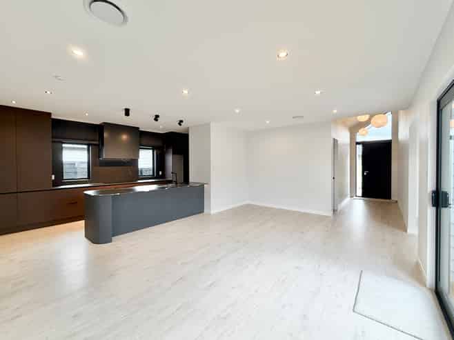 96 Huanui Drive, Orewa