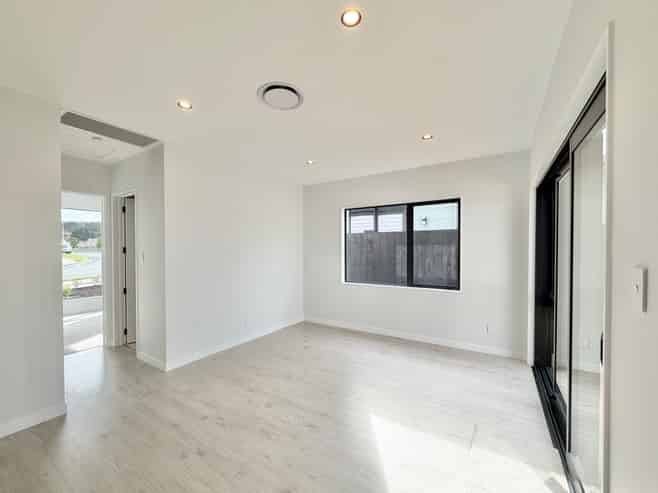 96 Huanui Drive, Orewa