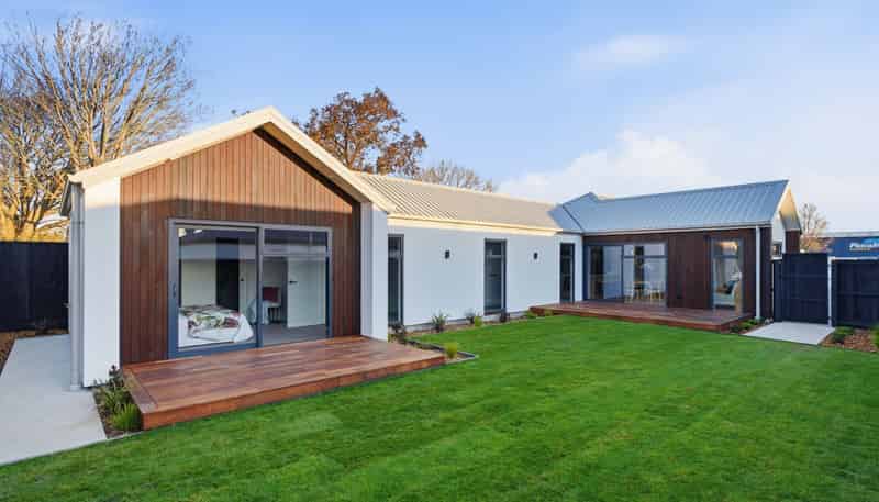 334 A&B Cranford Street, Saint Albans