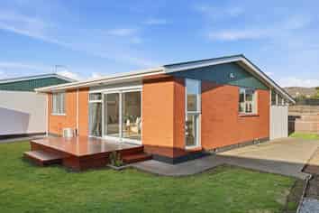 4 Redbridge Lane, Sydenham