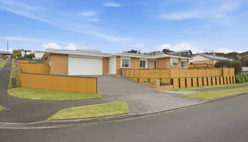 4 Cyrus Street, Whalers Gate
