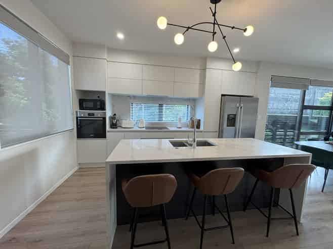 40 Glidepath Road, Hobsonville