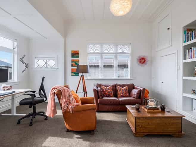 18 Seaview Terrace, Mount Albert