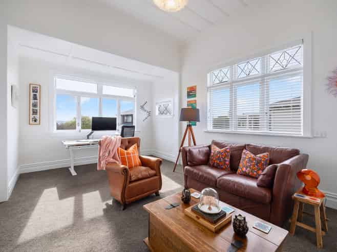 18 Seaview Terrace, Mount Albert