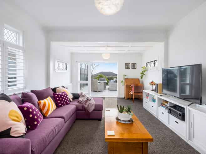 18 Seaview Terrace, Mount Albert