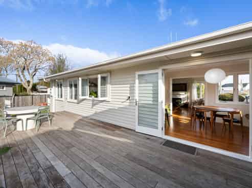 60 Grey Street, Hamilton East