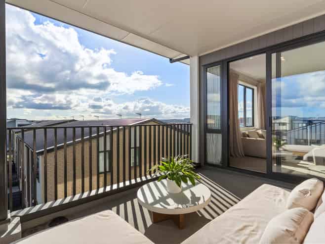 9/96 Clark Road, Hobsonville