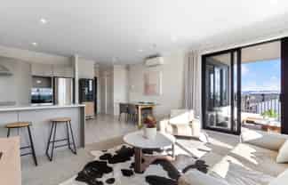 9/96 Clark Road, Hobsonville