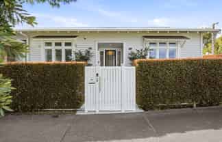 51 Smale Street, Point Chevalier