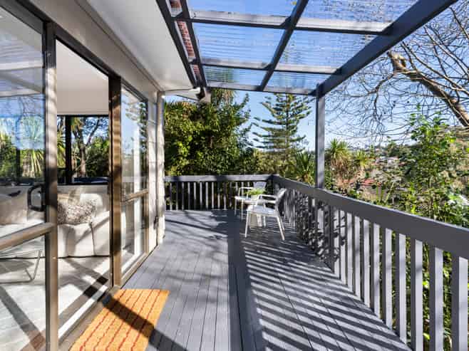 42A Woodlands Crescent, Browns Bay