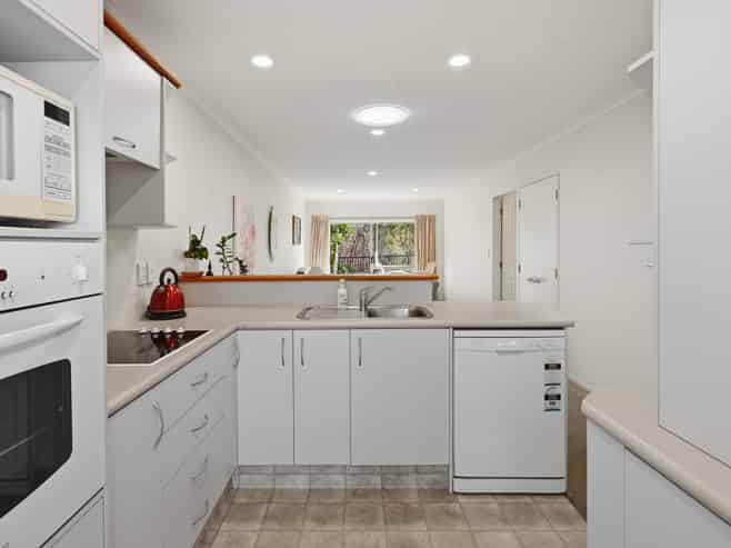 22/41 Manchester Way (The Village), Judea