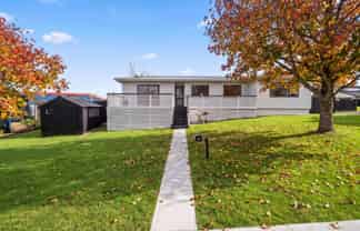 1 Dalmahoy Place, Wattle Downs