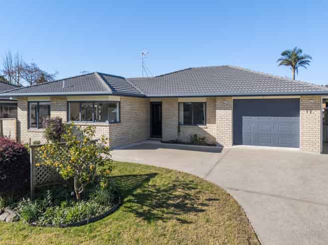 12A Blundell Place, Katikati