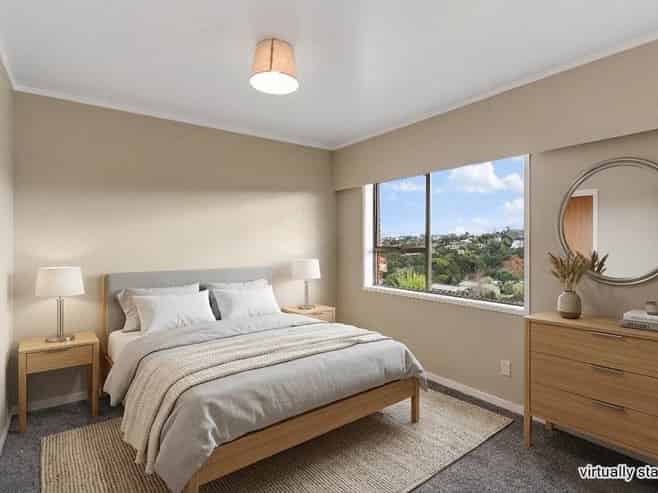 1/2 Cheval Drive, Totara Vale