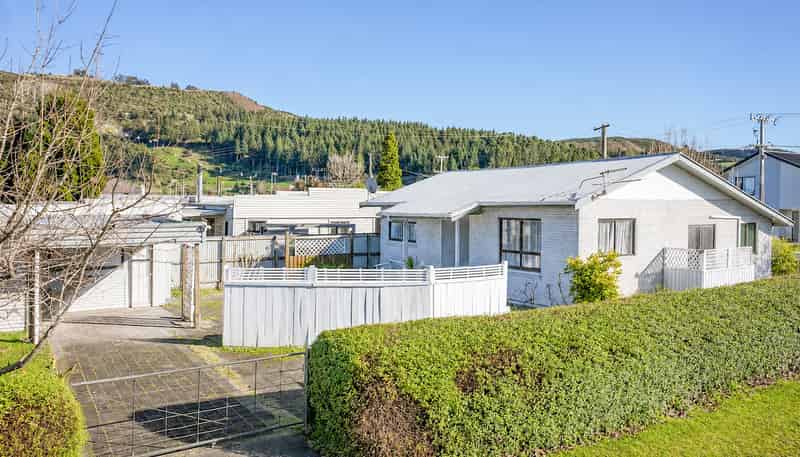 23A Kawaha Point Road, Fairy Springs