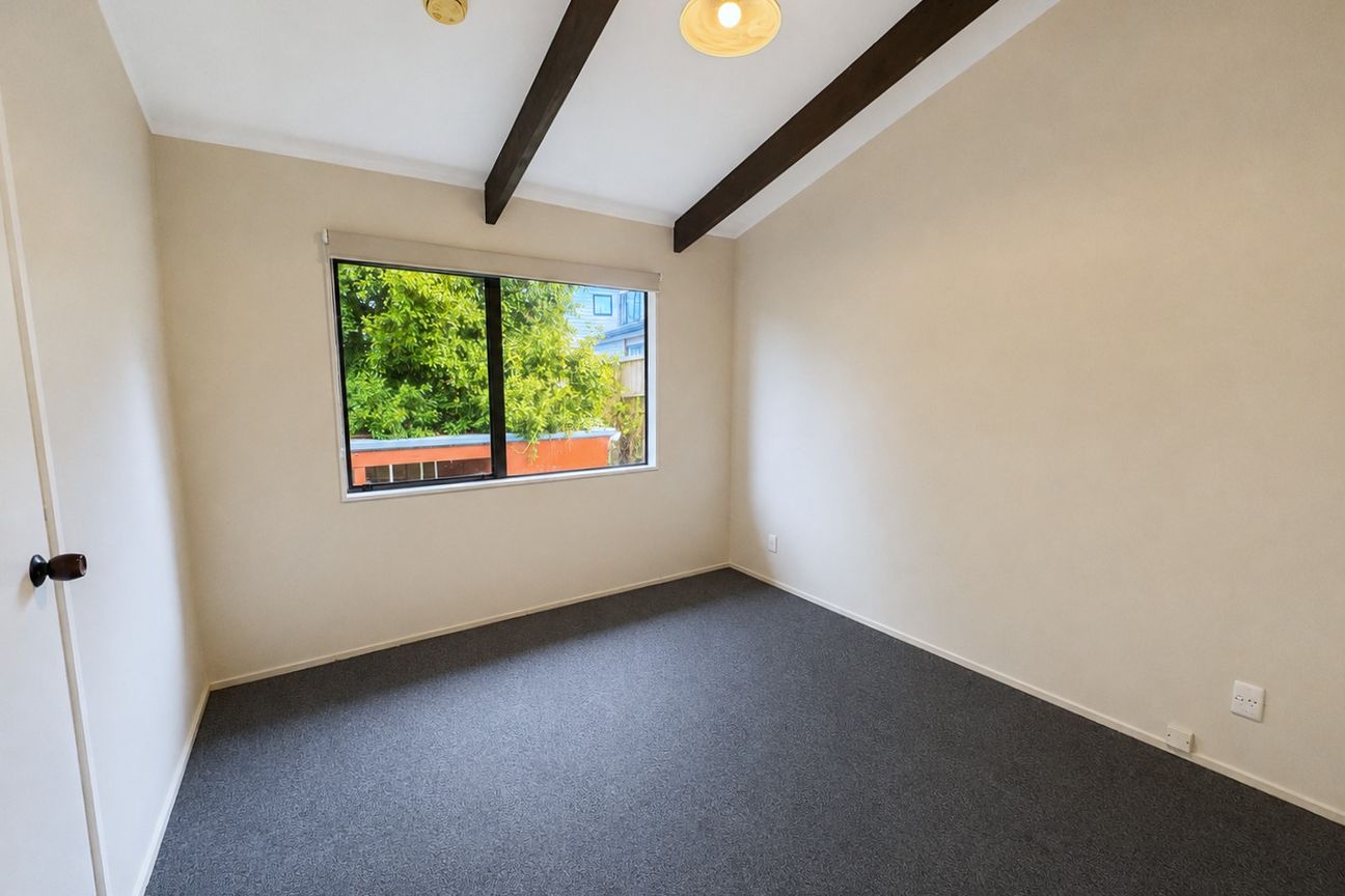 Papatoetoe, 3 bedrooms - Widok 6