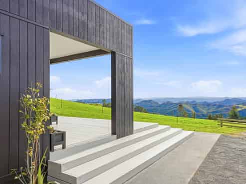 535 Rangitatau West Road, Maxwell