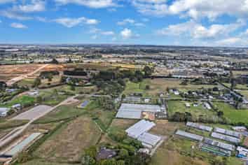 215 Waihoehoe Road, Drury