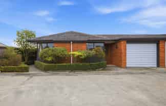1/24 Leander Street, Northcote