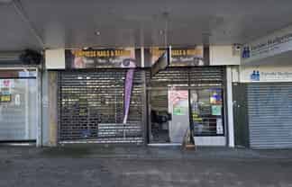 Freehold Retail with Long Lease