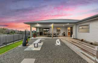111 Oteki Park Drive, Welcome Bay