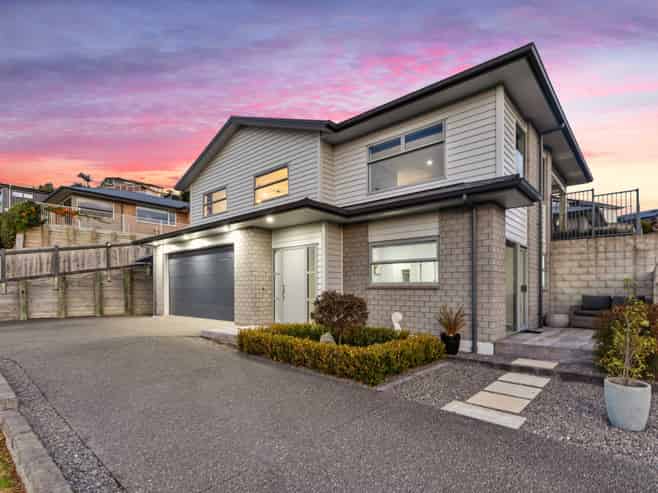 111 Oteki Park Drive, Welcome Bay