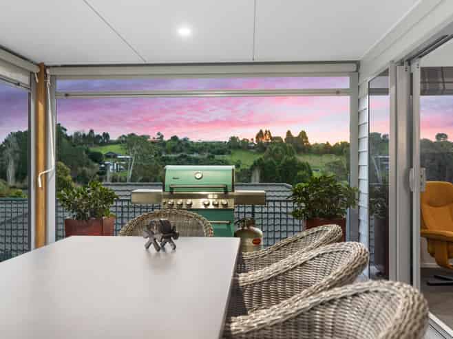 111 Oteki Park Drive, Welcome Bay