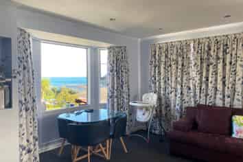 7 Frobisher Street, Island Bay