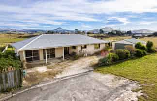 22 Halkirk Street, Karitane