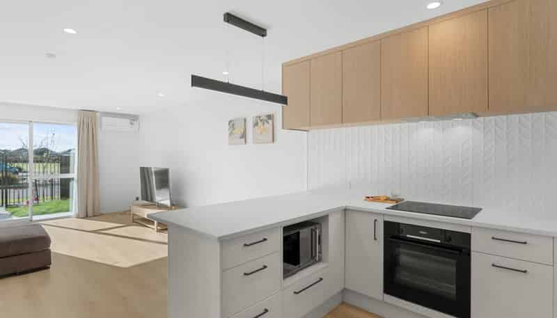 2/50 Broadway Parade, ROLLESTON
