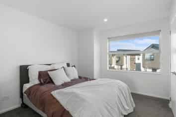 2/50 Broadway Parade, ROLLESTON